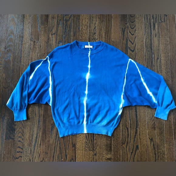 Elan Women’s OSFM Blue/White Tie-Dye Cotton Balloon Sleeved Sweater - EUC! - Picture 4 of 12